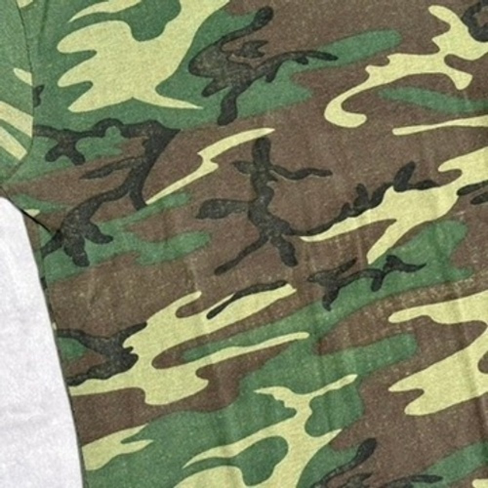 Vintage Camo T Shirt Medium Green Woodland Camouflage Single Stitch USA Made 70s - Picture 7 of 7